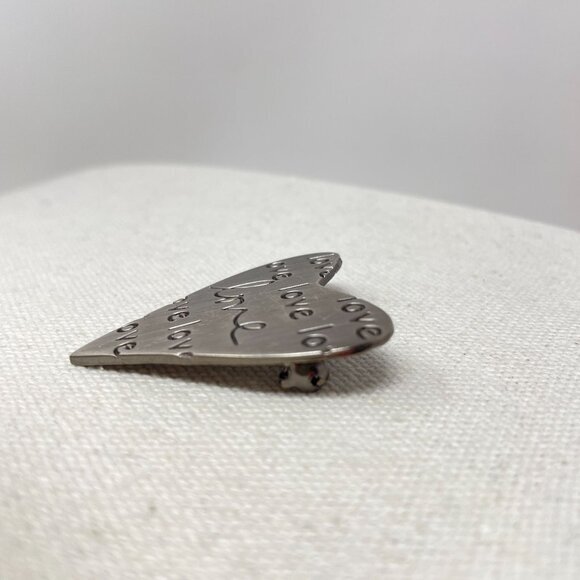 Sandra Magsamen Heart Love Brooch Pin Valentine Studio Signed Pewter Silver-Tone - Picture 3 of 7